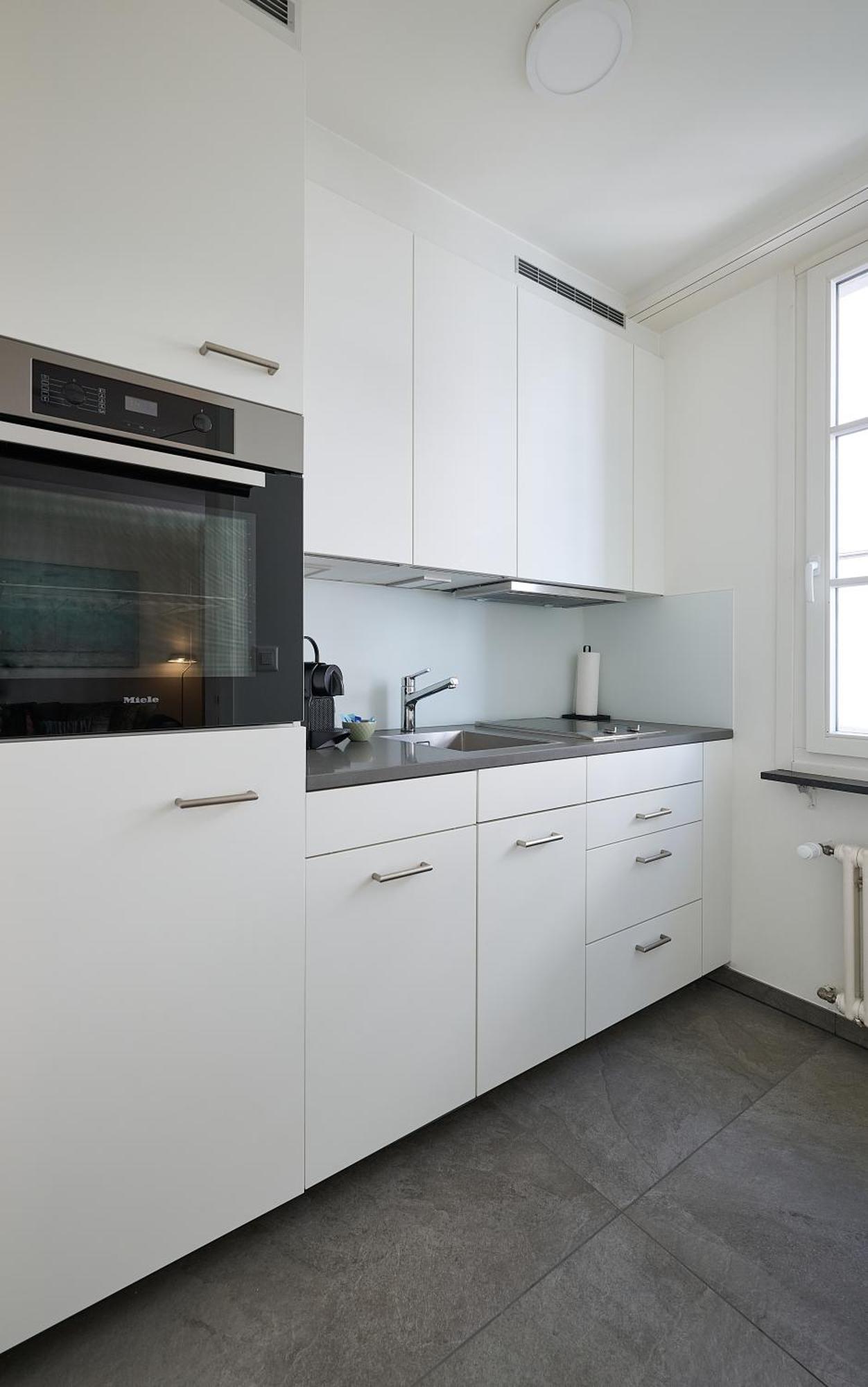 Riverside Apartment Basel