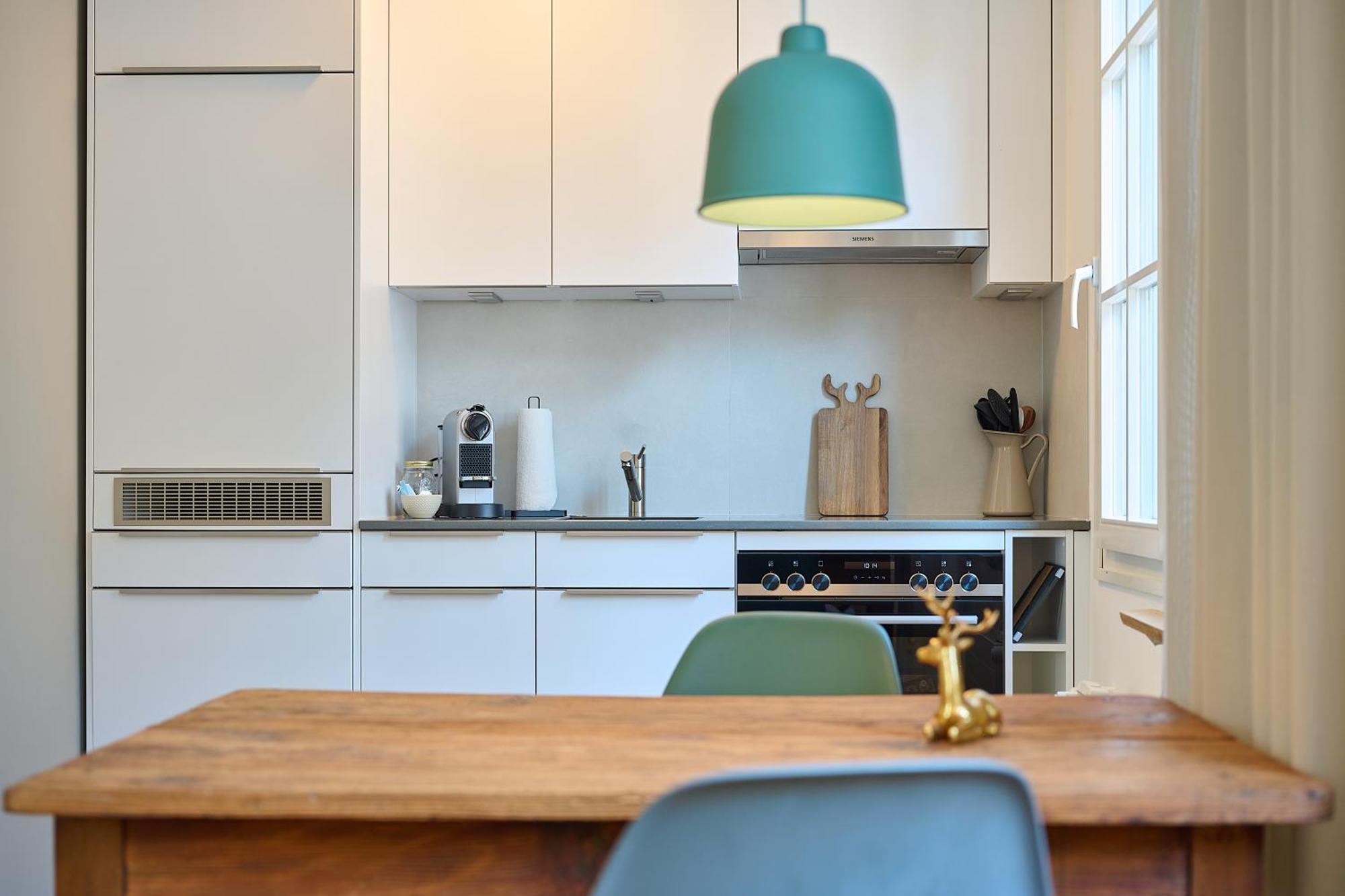 Riverside Apartment *